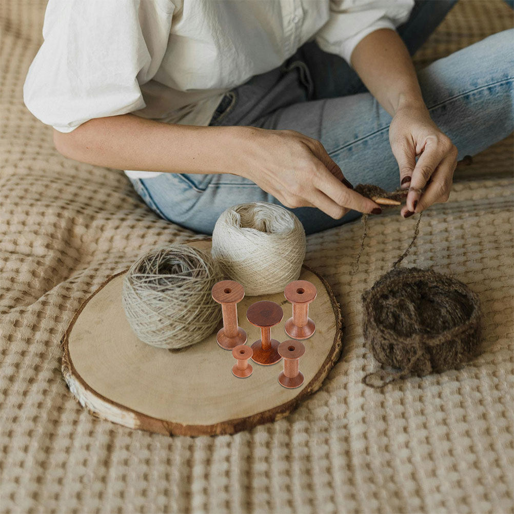 Embroidery Threads - Ensemble de 7 bobines en bois,