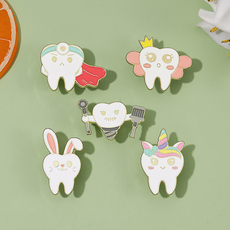 Épingles en émail pour la sant - Embroidery Unicorn avis et prix