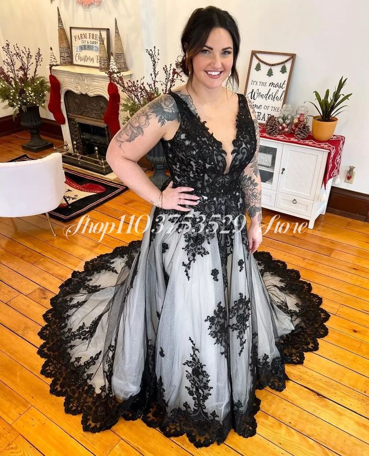 Robes de mariée gothiques col  - Embroidery Gothic avis et prix