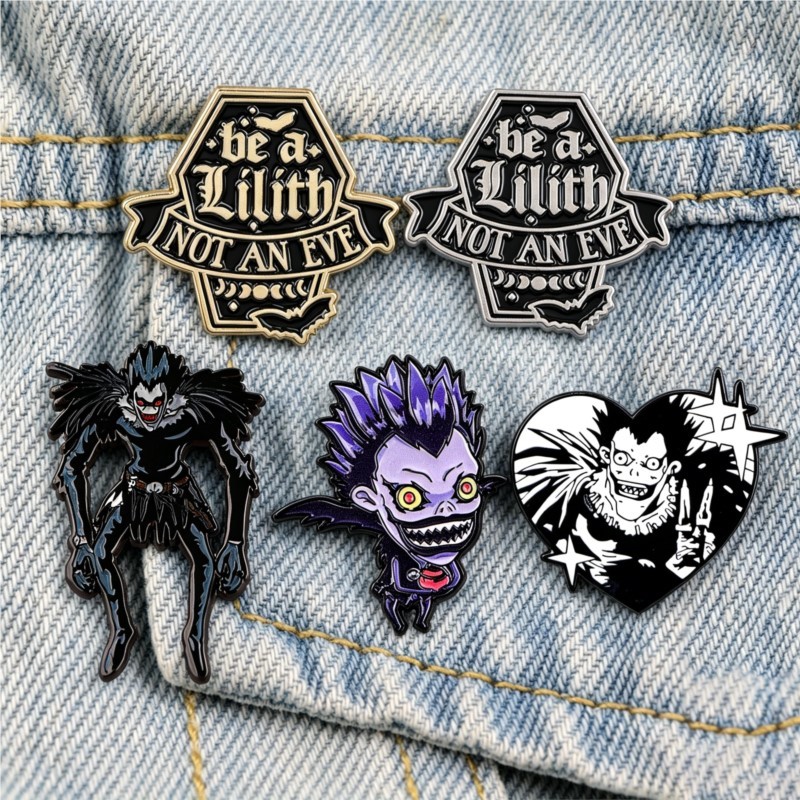 Mignons badges et broches en é - Embroidery Gothic avis et prix