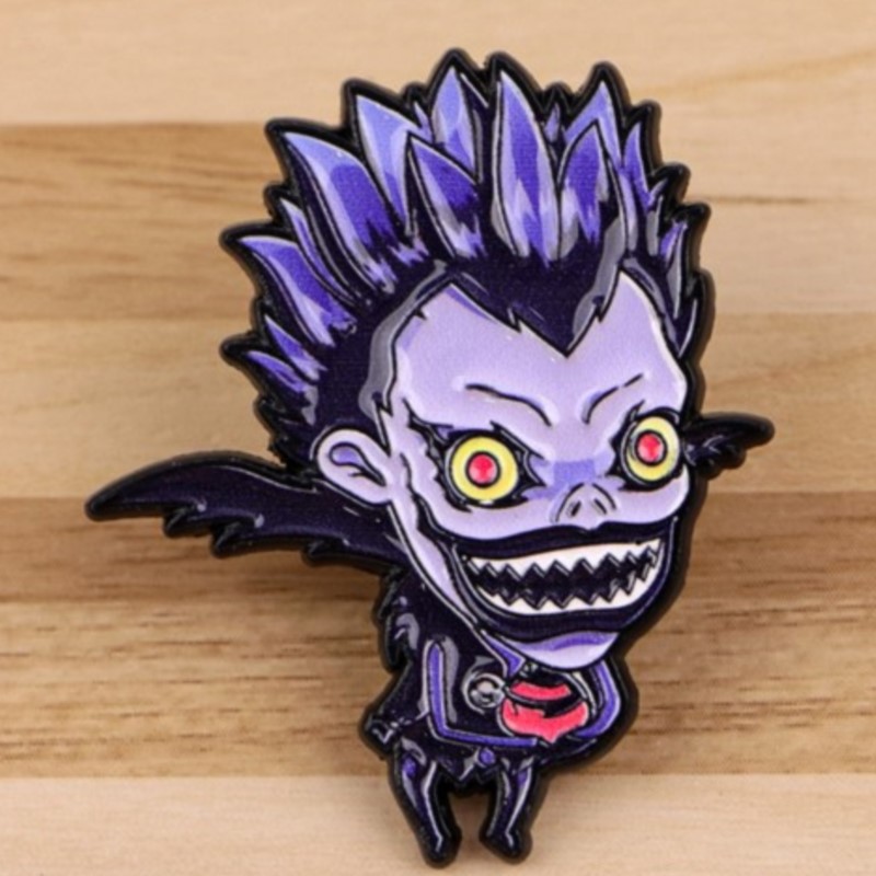 Mignons badges et broches en é - Embroidery Gothic avis et prix